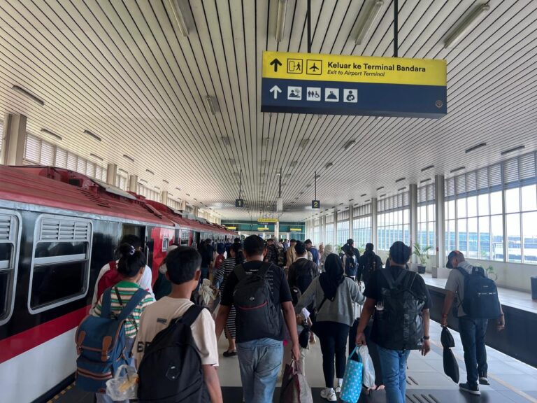 KAI-Group-Kereta-Bandara-1-1